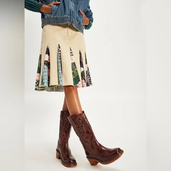 NWOB Frye Free People Kate Deco Stich Embroidered Stitch Boots in Auburn Brown - Picture 3 of 9